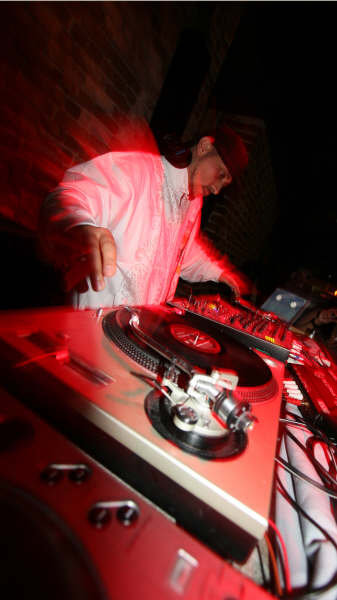 DJ Kemo
